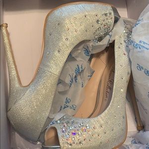 De Blossom Heels. Worn once.